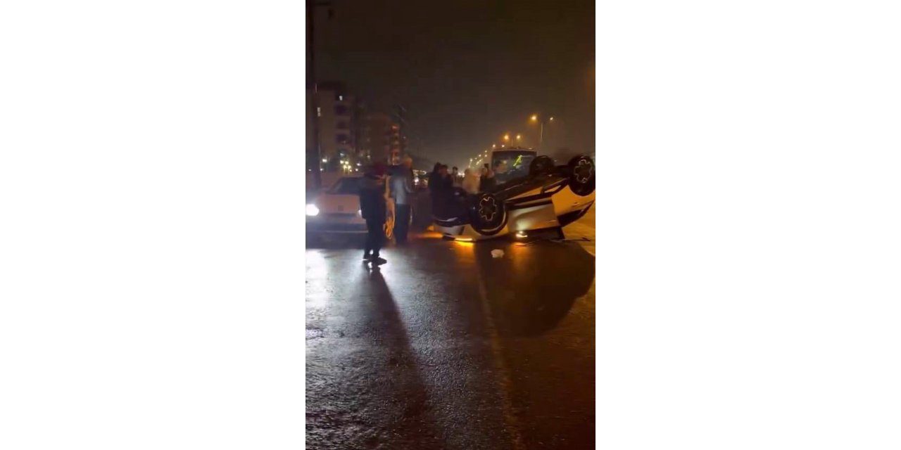 Diyarbakır’da otomobil takla attı: 1 yaralı