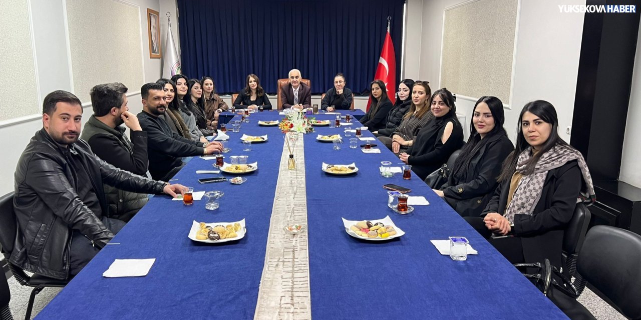 Yüksekova’da güzellik merkezi esnafı sorunlarını masaya yatırdı