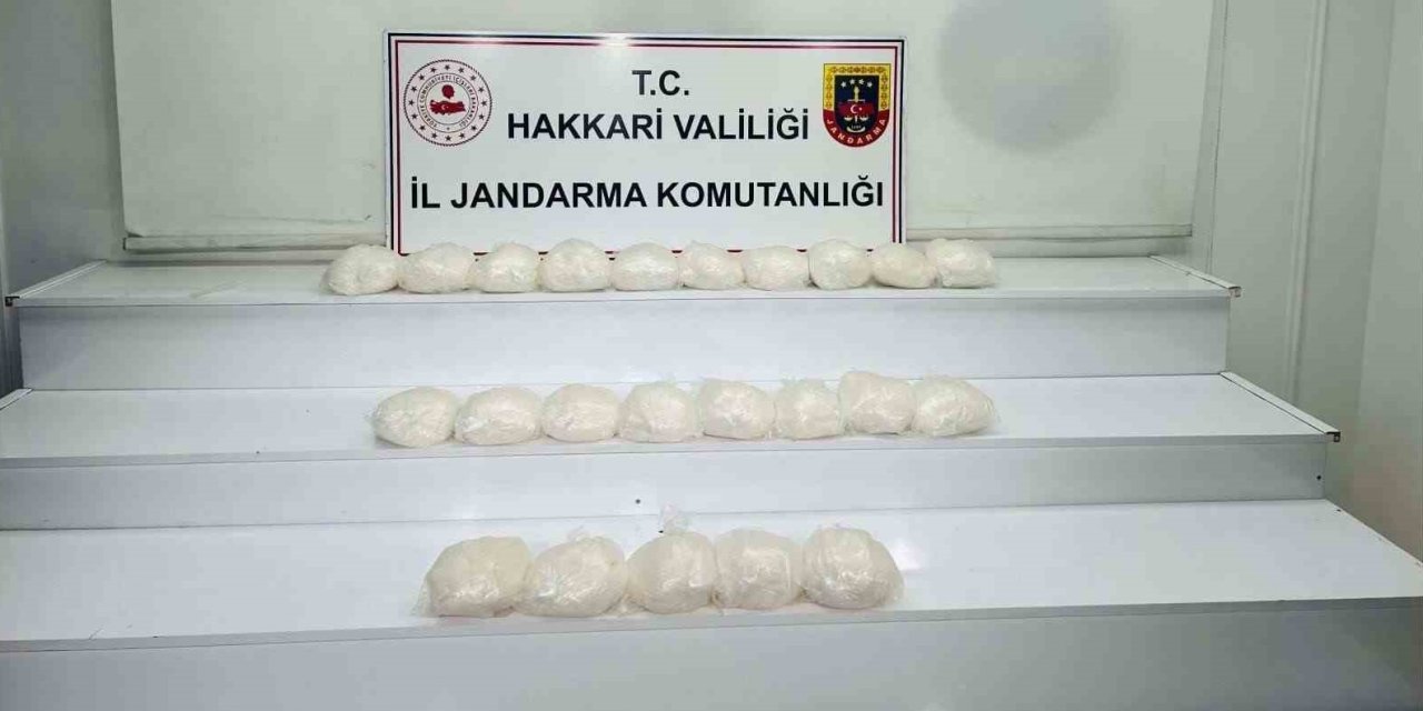 Yüksekova’da 22 kilo metamfetamin ele geçirildi