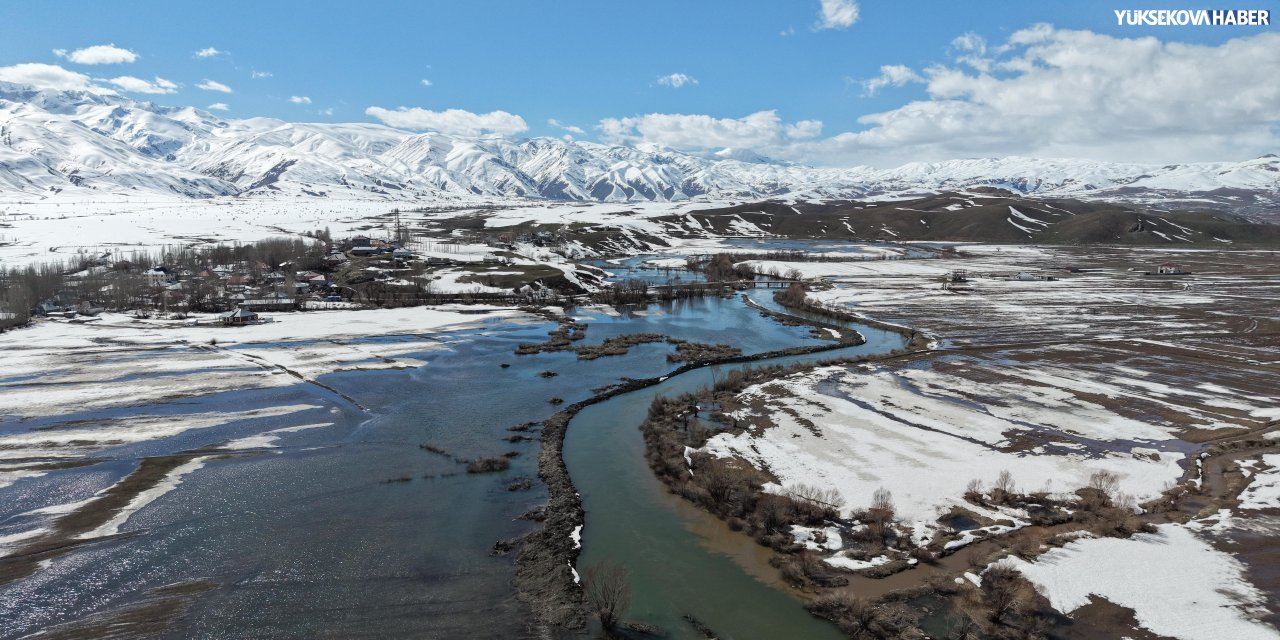 Nehil Çayı'nda debi yükseldi, Köprücük köyü çevresinde taşkın yaşandı