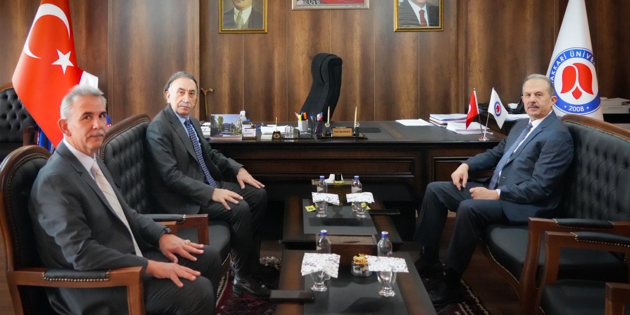 Vali Taşyapan’dan Hakkâri Üniversitesi’ne ziyaret