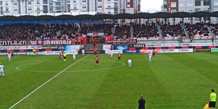 Van Spor FK evinde Manisa FK’ya 1-0 mağlup oldu