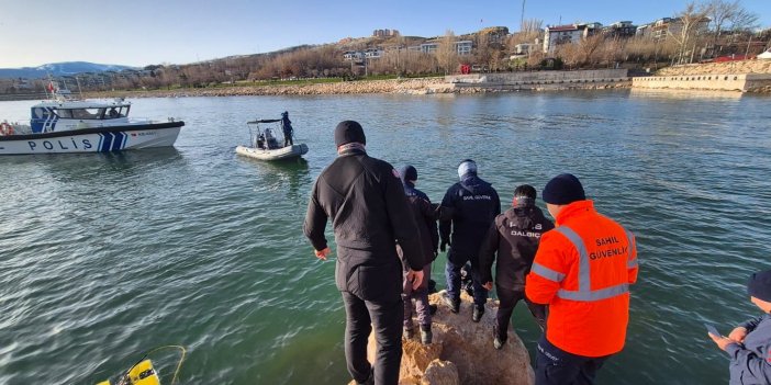Van Gölü’nde kaybolan Boran Öner’in cansız bedeni bulundu