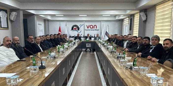 Başkan Memet Aslan sanayicilerle bir araya geldi