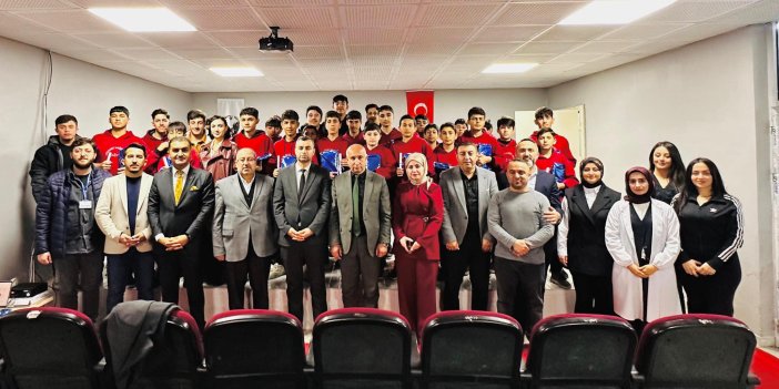 Yüksekova’da "Kur’an-ı Kerim’e Geçiş” programı düzenlendi