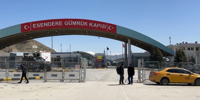Esendere Sınır Kapısı’nda "güvenli geçiş" mesaisi sürüyor