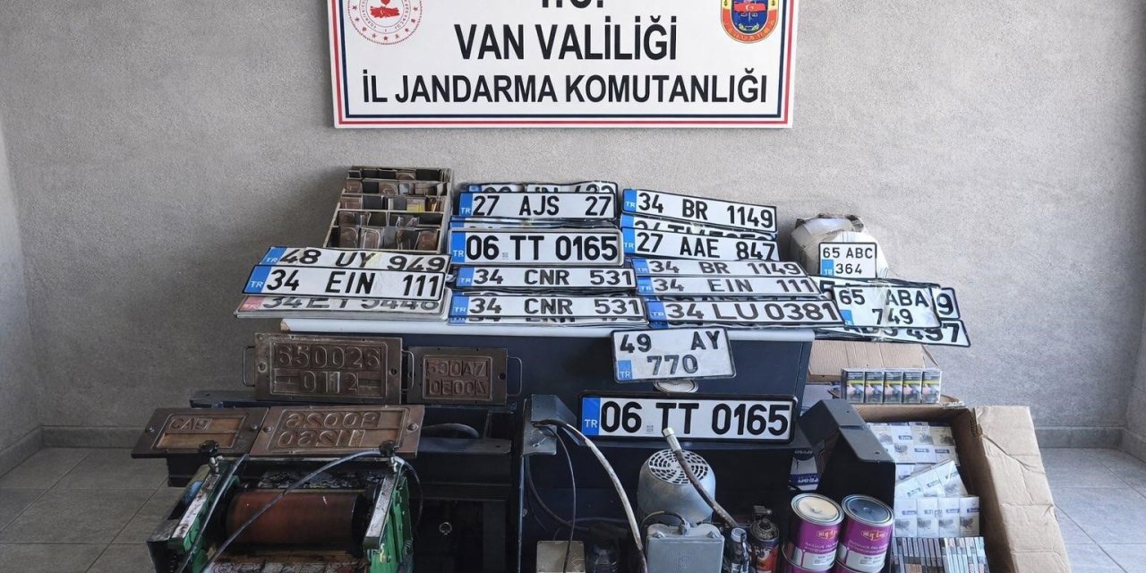 Van’da sahte sahte plaka basanlara operasyon