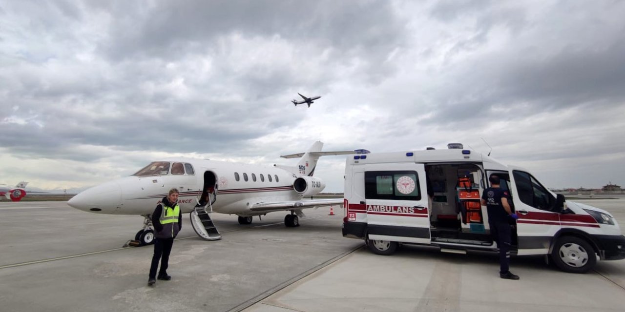 Van’da 2 günlük bebek için ambulans uçak havalandı