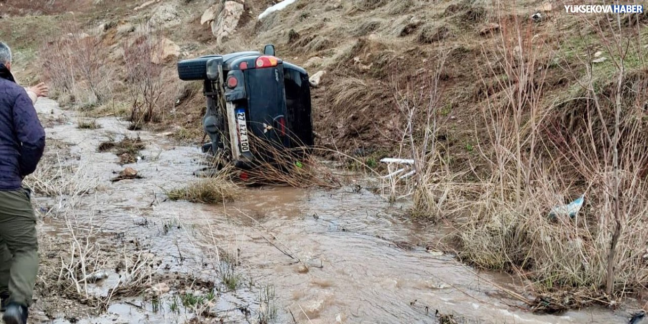 Yüksekova’da kaza: 4 yaralı