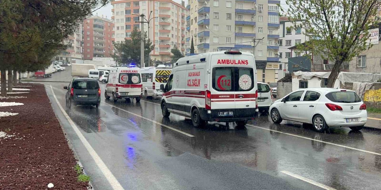 Diyarbakır’da esnaf arasında silahlı kavga: 3 yaralı