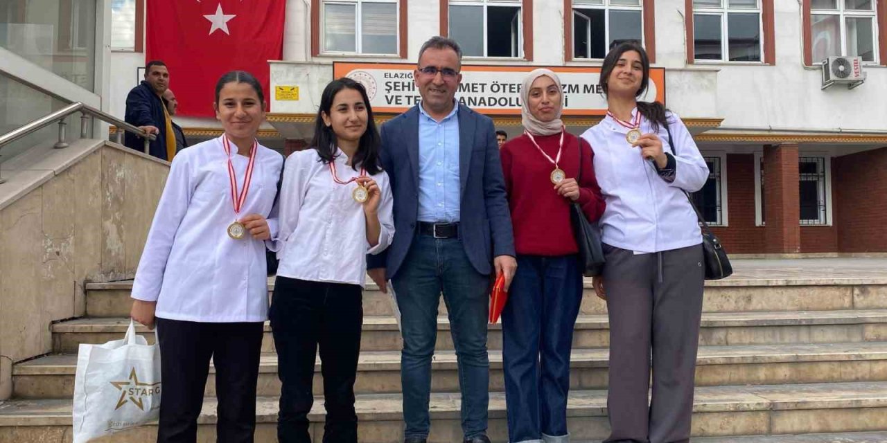 Diyarbakırlı öğrencilerden başarı