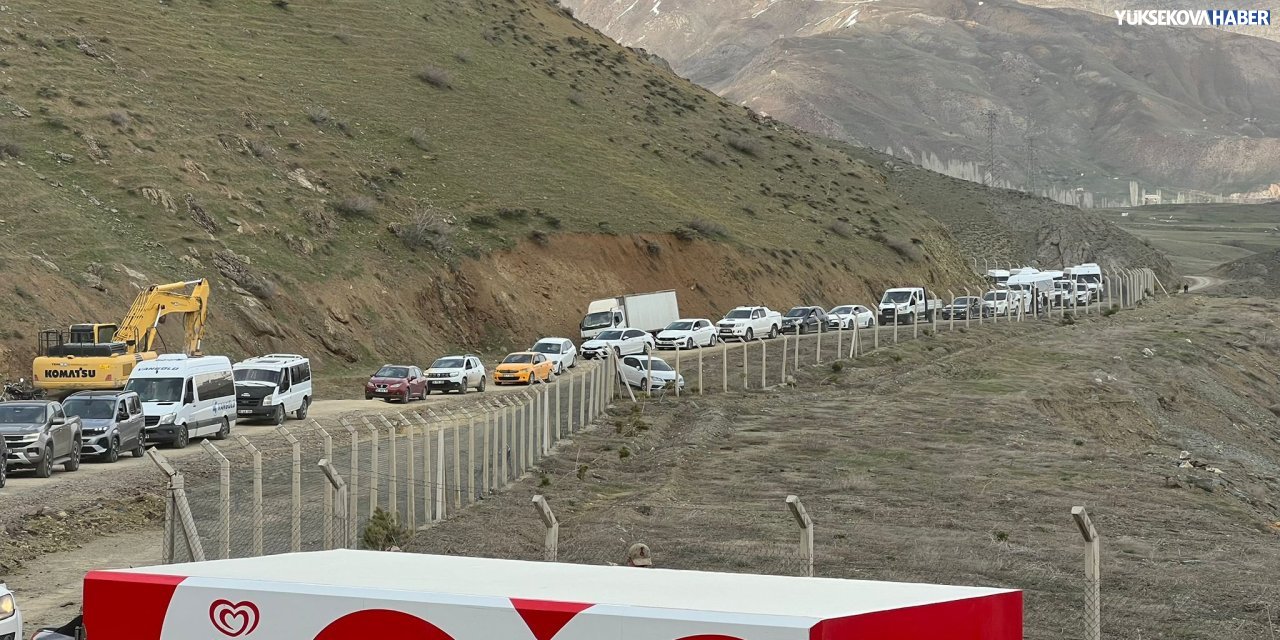 Hakkâri–Van yolunda ulaşım çilesi bitmiyor