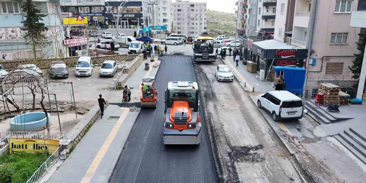 Mardin'de asfalt ve yol yenileme seferberliği başlatıldı