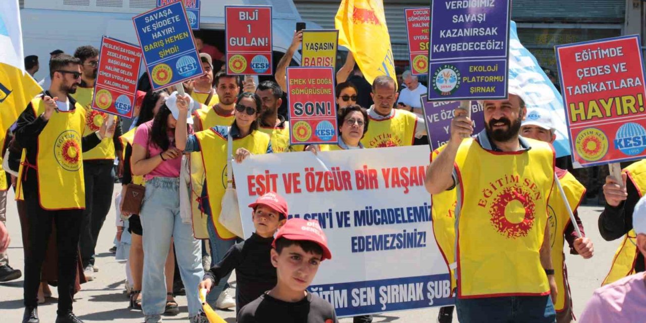 Şırnak’ta 1 Mayıs halaylarla kutlandı