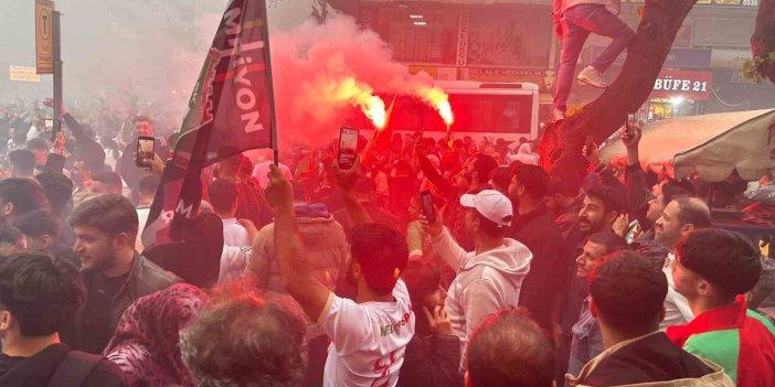 Amedspor Süper Lig’e çıktı, Diyarbakır'da bayram havası yaşandı