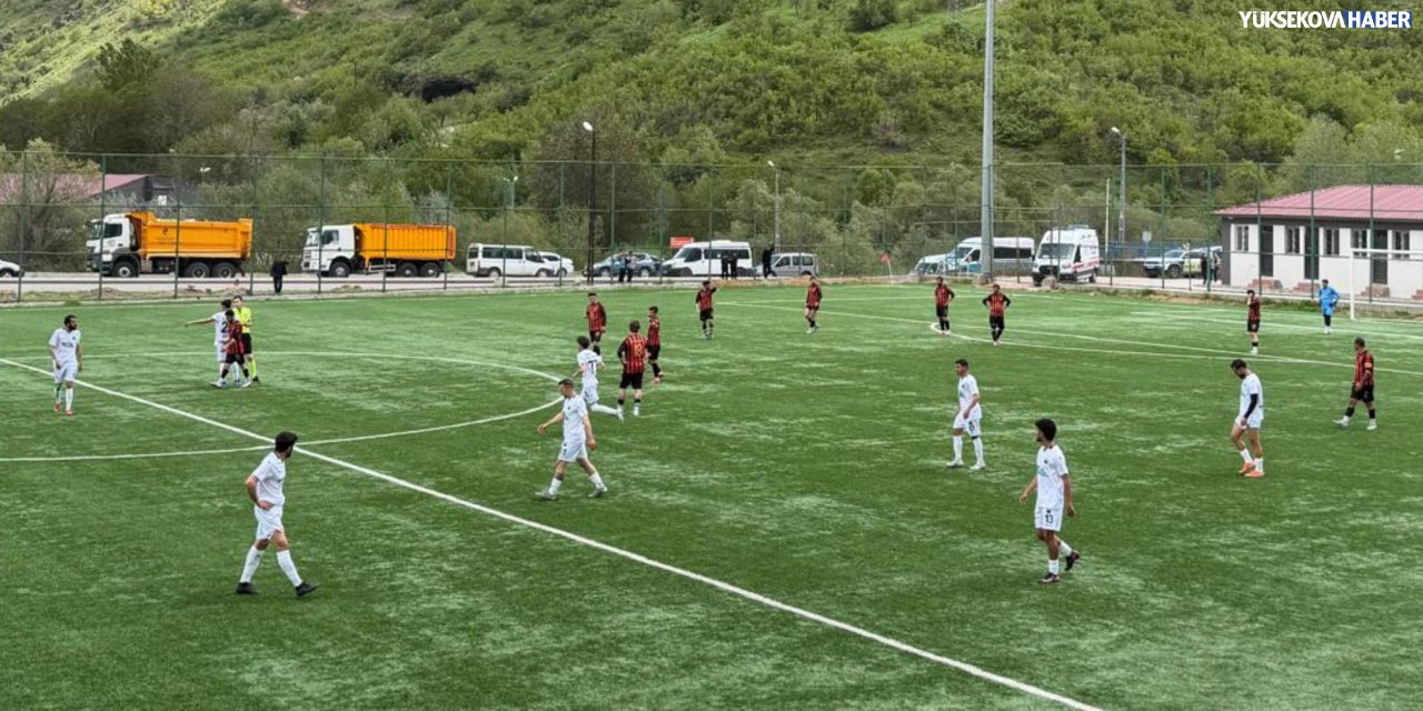 Yüksekova Belediyespor, Şemdinli Belediyespor’u 5-1 mağlup etti