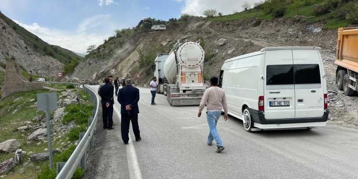 Hakkari-Van yolunda genişletme çalışmaları sürüyor