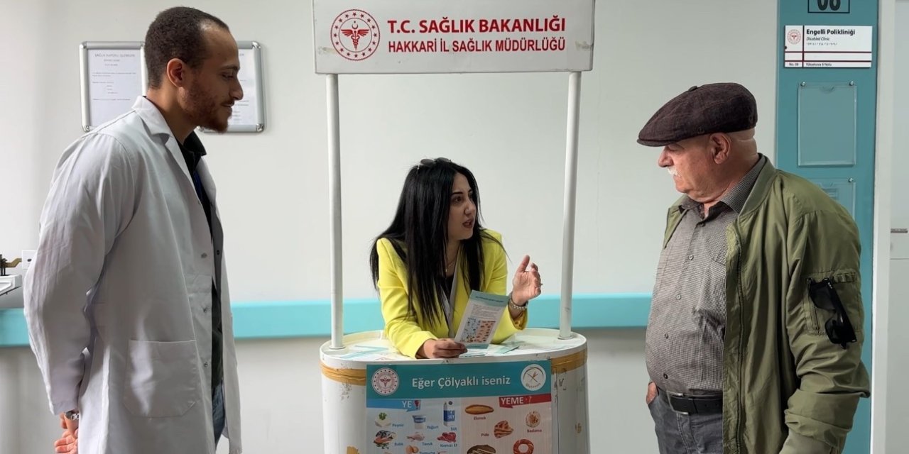 Yüksekova’da çölyak farkındalığı için bilgilendirme standı açıldı