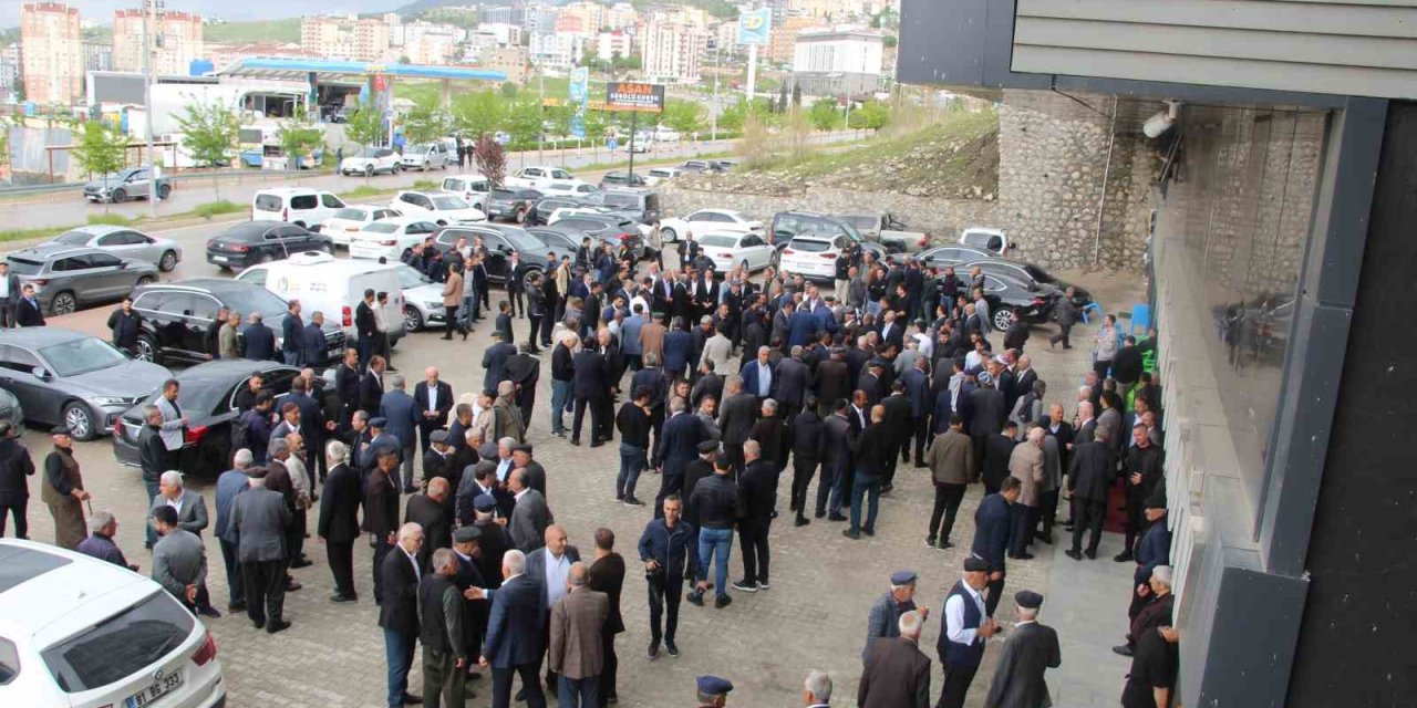 Şırnak’ta 29 kişinin yaralandığı kavga barışla sonlandı