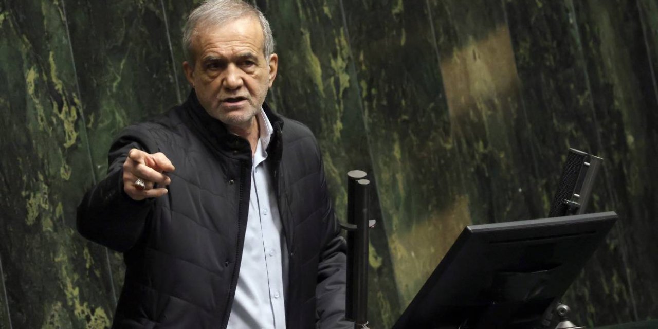 İran Cumhurbaşkanı Pezeşkiyan: "İran yasal haklarından geri adım atmaz"