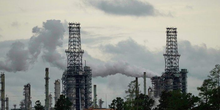 Trump’ın açıklaması sonrası petrol geriledi, gözler İran ve Fed’de