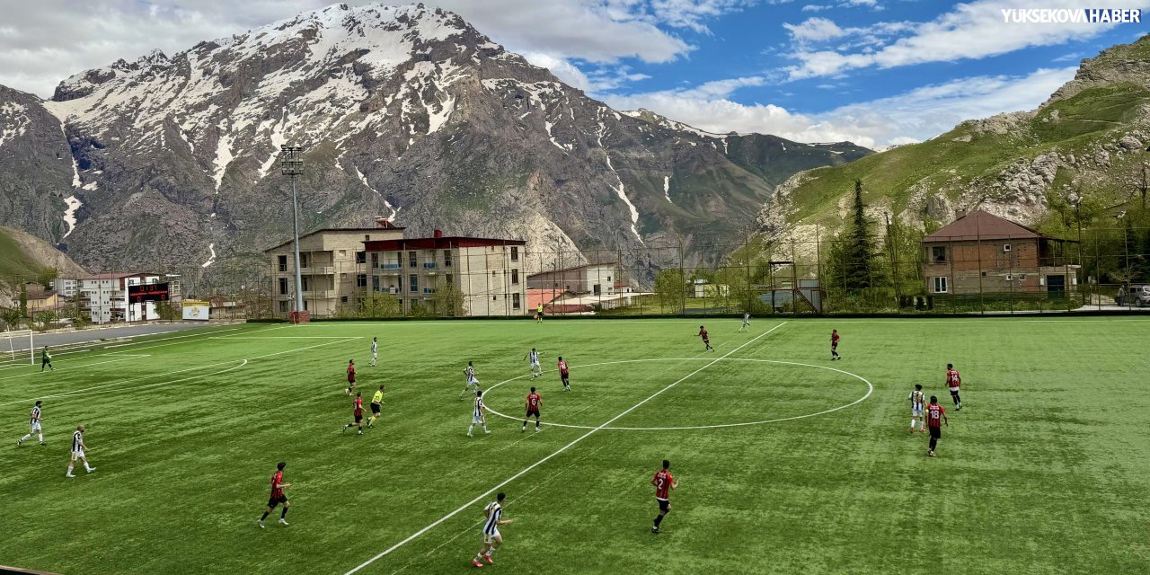 Yüksekova Belediyespor ile Hakkarispor 2-2 berabere kaldı