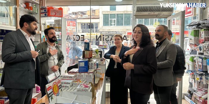 Yüksekova’da Öznur Bartın’dan esnaf ziyareti