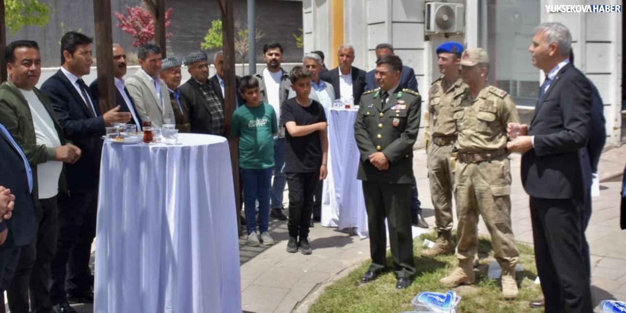 Yüksekova’da bayramlaşma programı gerçekleştirildi