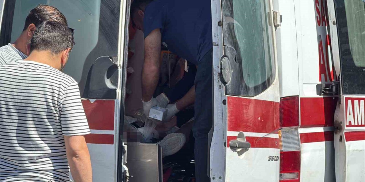 Diyarbakır'da alkol aldığı arkadaşı tarafından bacaklarından vuruldu