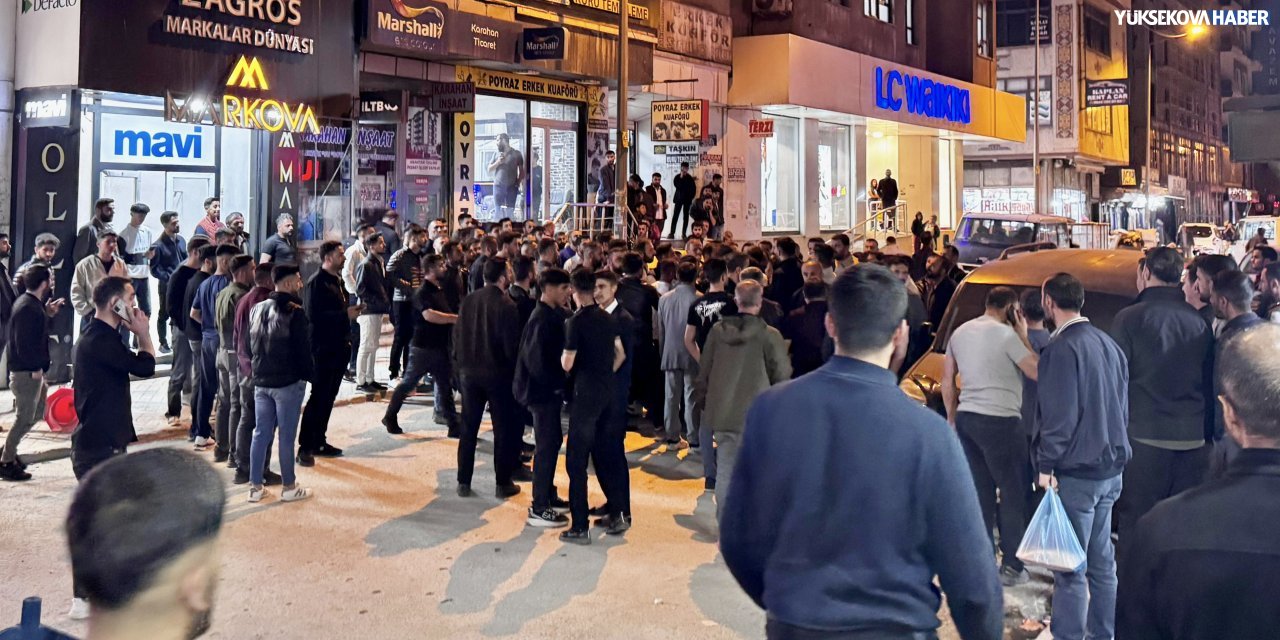 Yüksekova’da iki grup arasında kavga: 2 kişi yaralandı