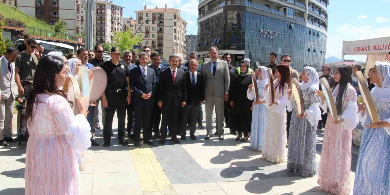 "Hayat Boyu Öğrenme" sergisi ilgi gördü