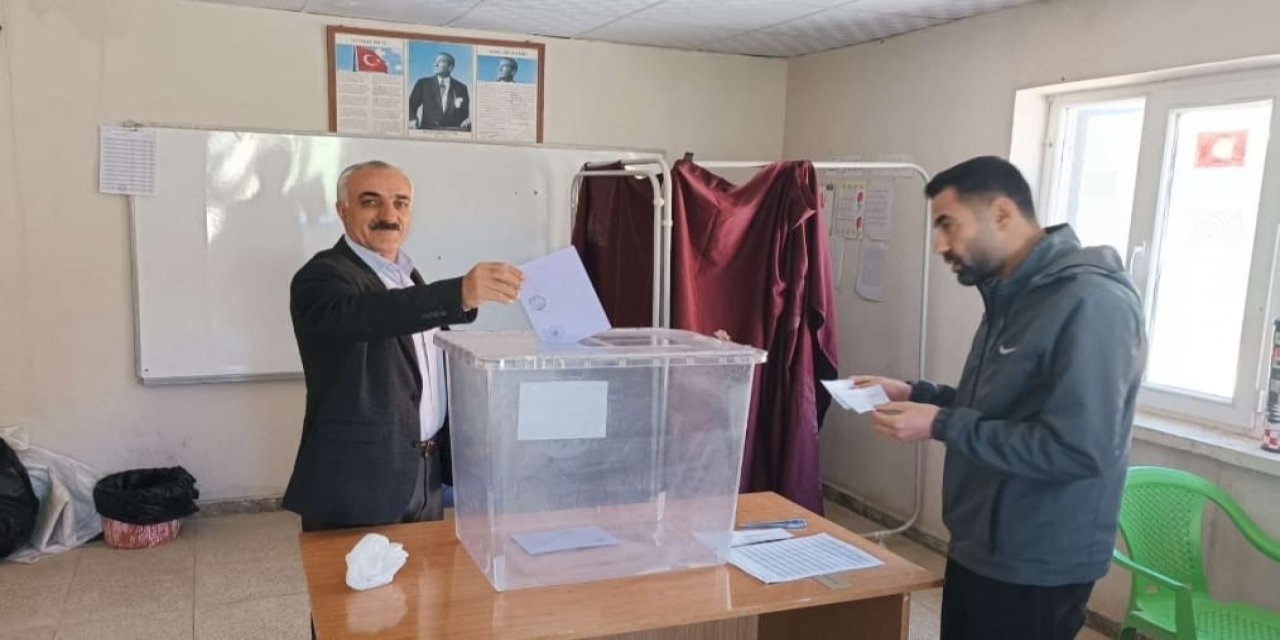 Van'ın Başkale ilçesinde 4 mahallede muhtarlık seçimi yenile