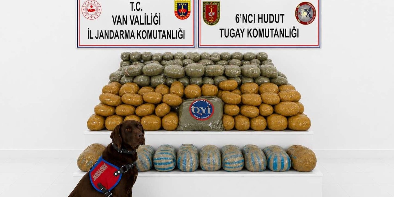 Başkale'de 291 kilogram toz esrar ele geçirildi