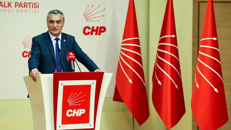 CHP’de 6 isim için ihraç talebi