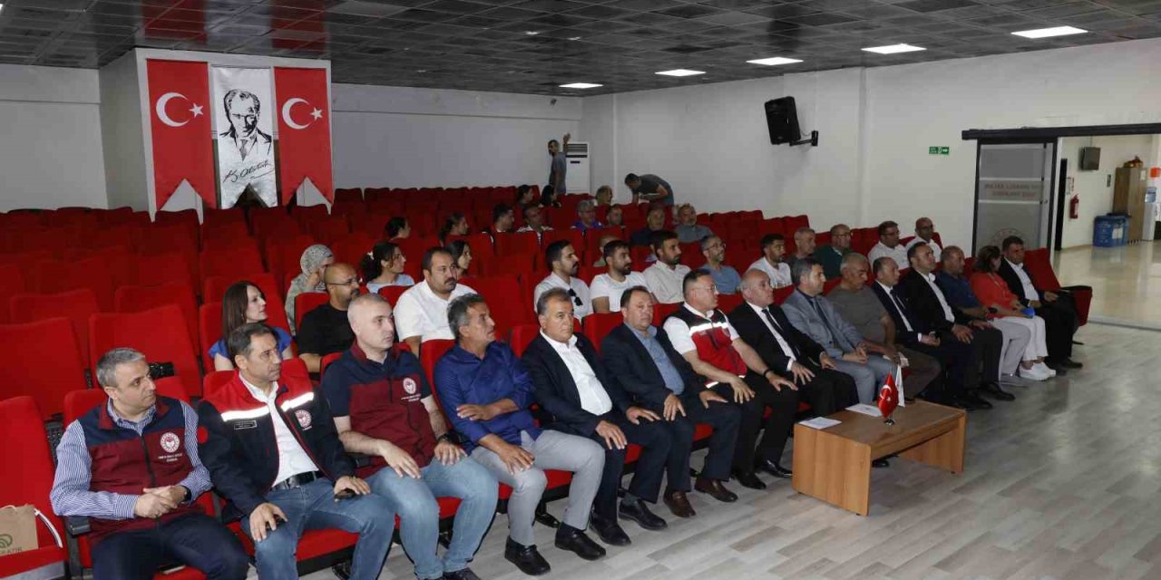 Diyarbakır’da uygulamalı ipek böcekçiliği eğitimi tamamlandı