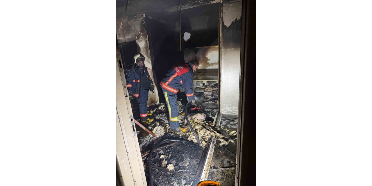 Van’da ev yangınında büyük çapta maddi hasar