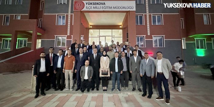 Yüksekova Kaymakamı Mustafa Akın’a veda yemeği