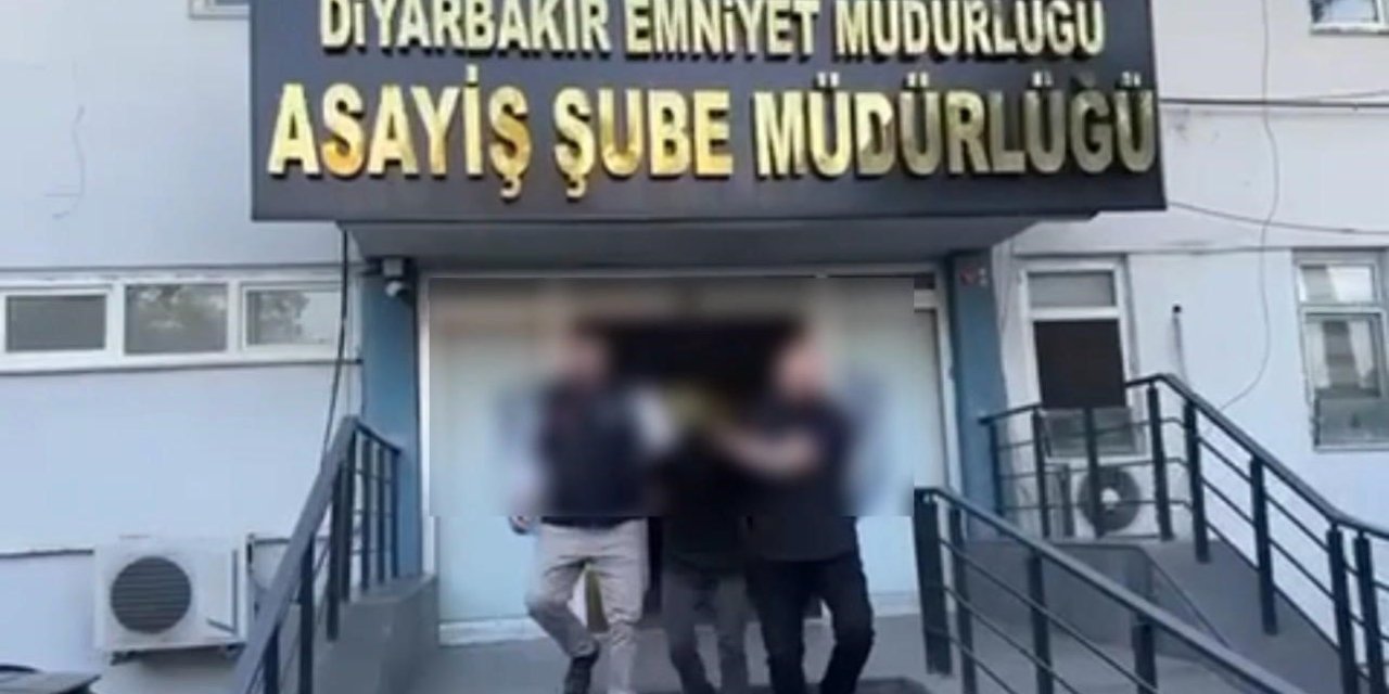 Yapı Kredi ATM’si ve bazı iş yerlerini kurşunlayan 3 şüpheli yakalandı
