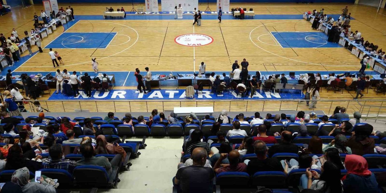 Van’da "DENEYAP Dönem Sonu Proje Şenliği" yapıldı