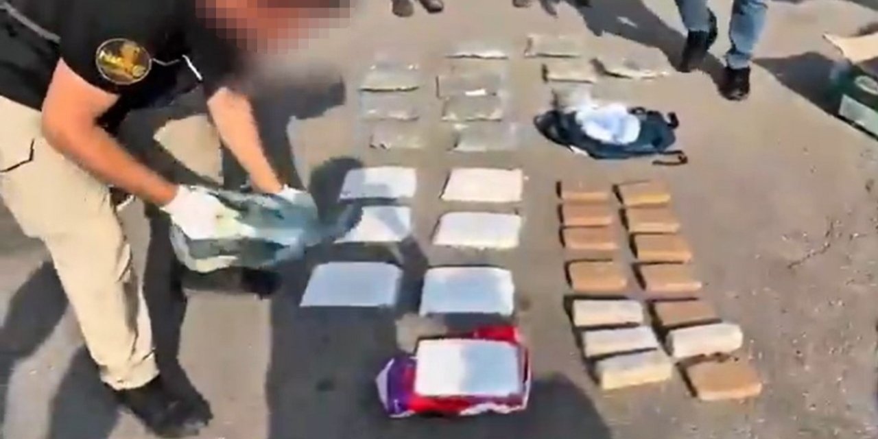 Yüksekova’da 28 kilo uyuşturucuyla yakalanan doktor tutuklandı