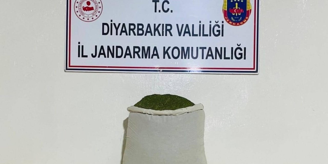 Diyarbakır’da yaklaşık 55 kilo uyuşturucu ele geçirildi