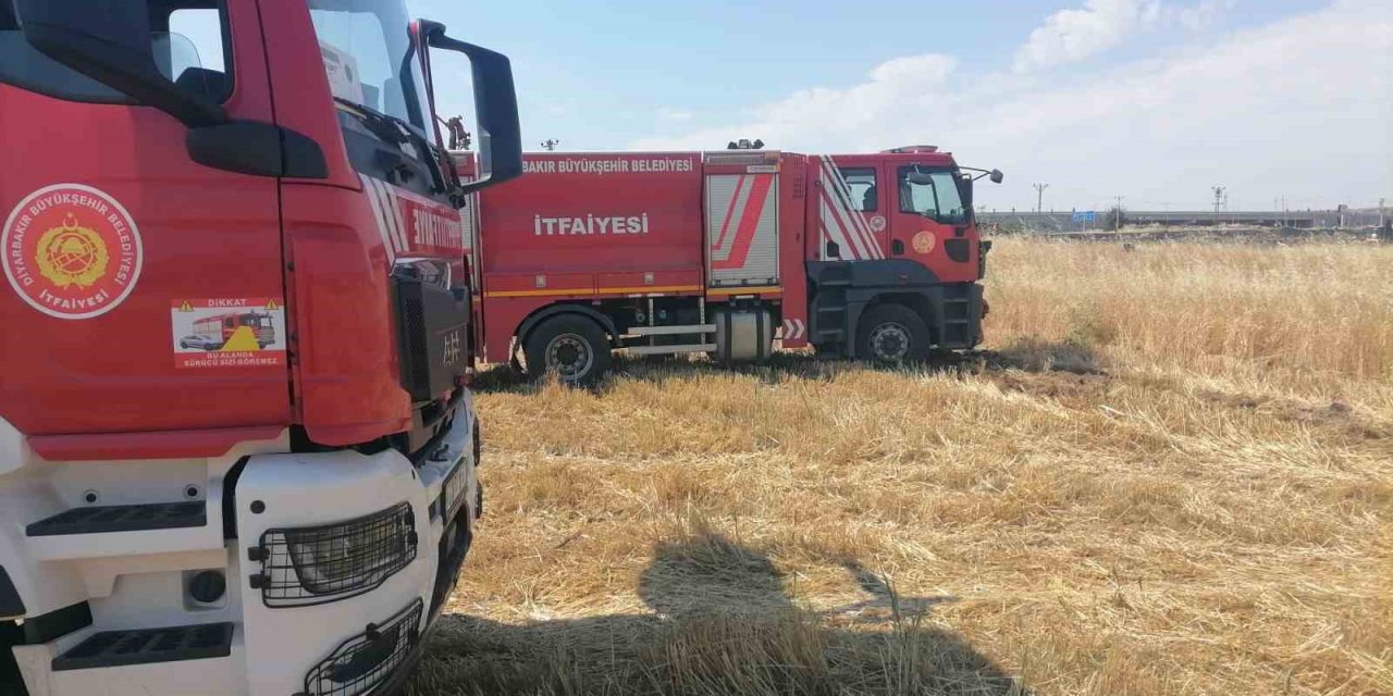 Diyarbakır’da anız yangınlarına müdahale