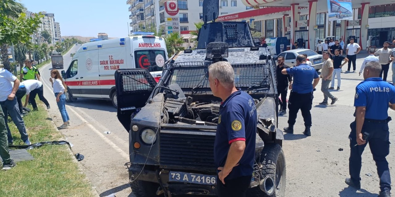 Şırnak'ta zırhlı araç takla attı; 2 polis yaralı