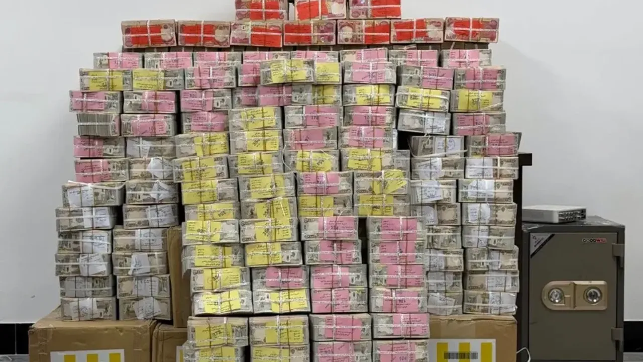 Irak'ta yolsuzluk soruşturması büyüyor: Lağım çukurunda 14 milyar dinar bulundu