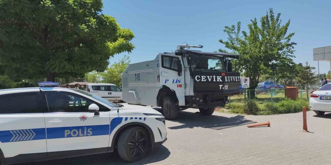 Erciş’te akraba aileler arasında arazi kavgası: 8 yaralı