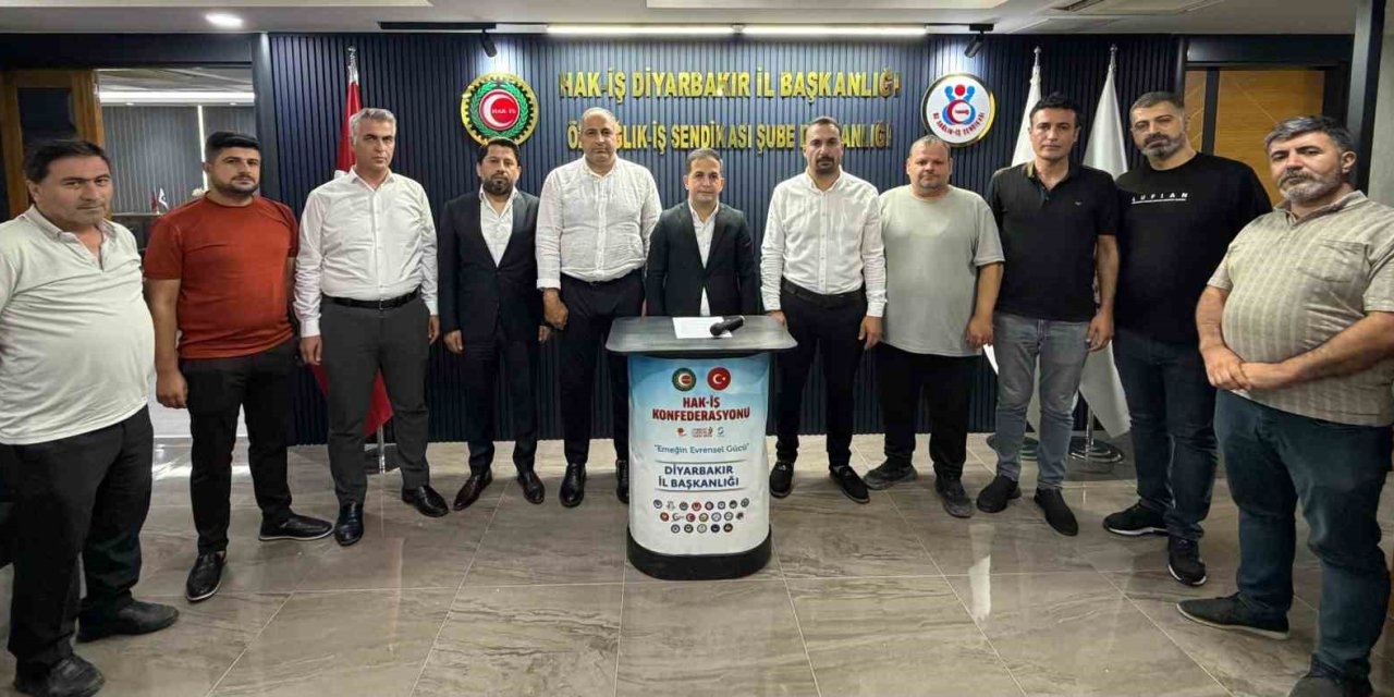 HAK-İŞ İl Başkanı Aküzüm: "Bu tarihi direniş"