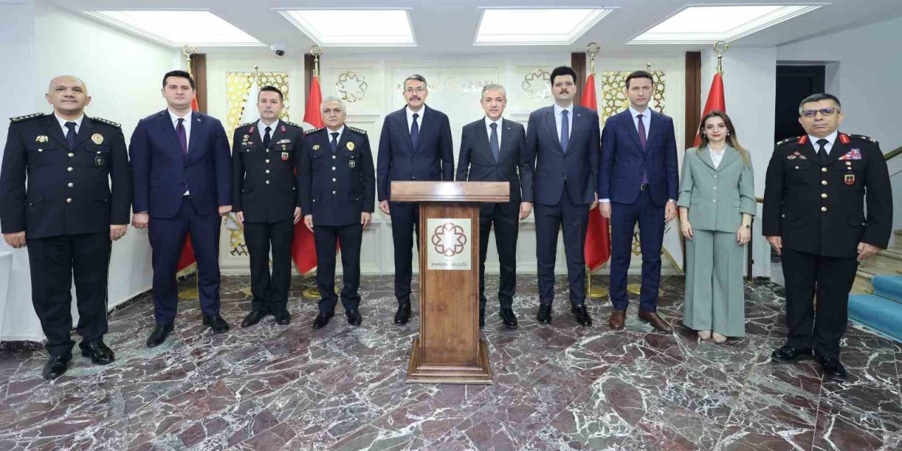 İçişleri Bakan Yardımcısı Çelik, Mardin Valisi Akkoyun'u ziyaret etti