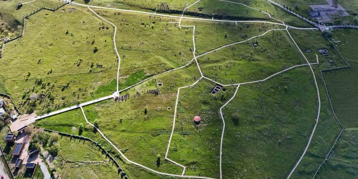 UNESCO listesinde yer alan tarihi mezarlık görüntülendi