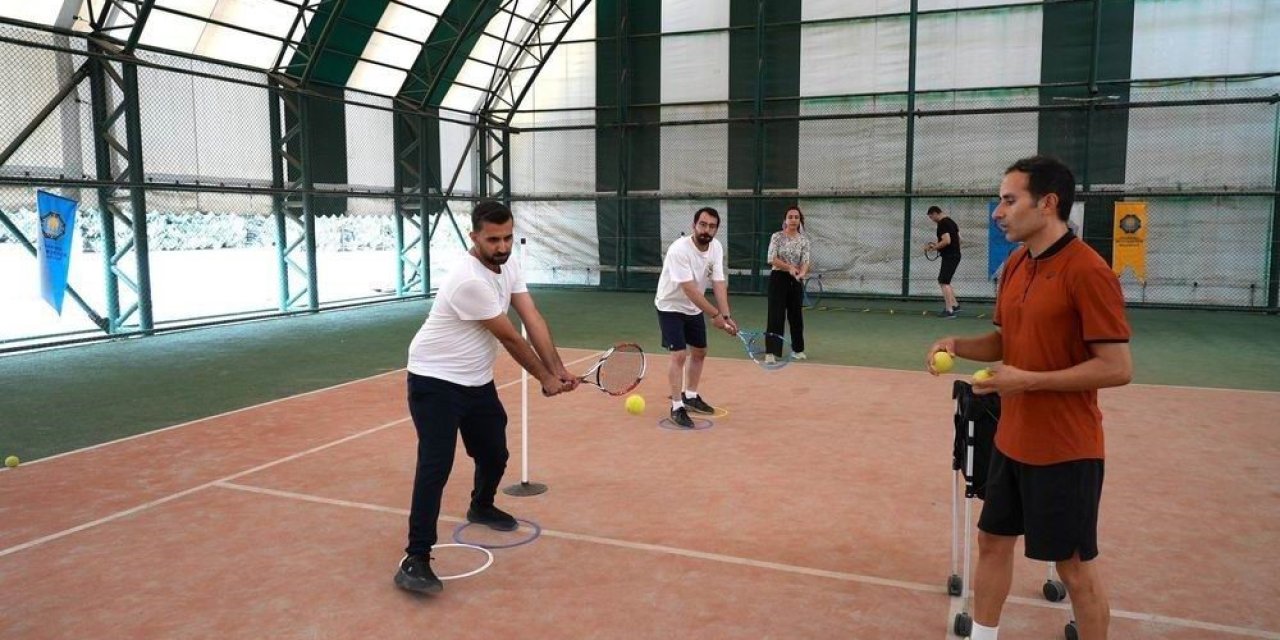 Diyarbakır’da tenis kortlarına ilgi