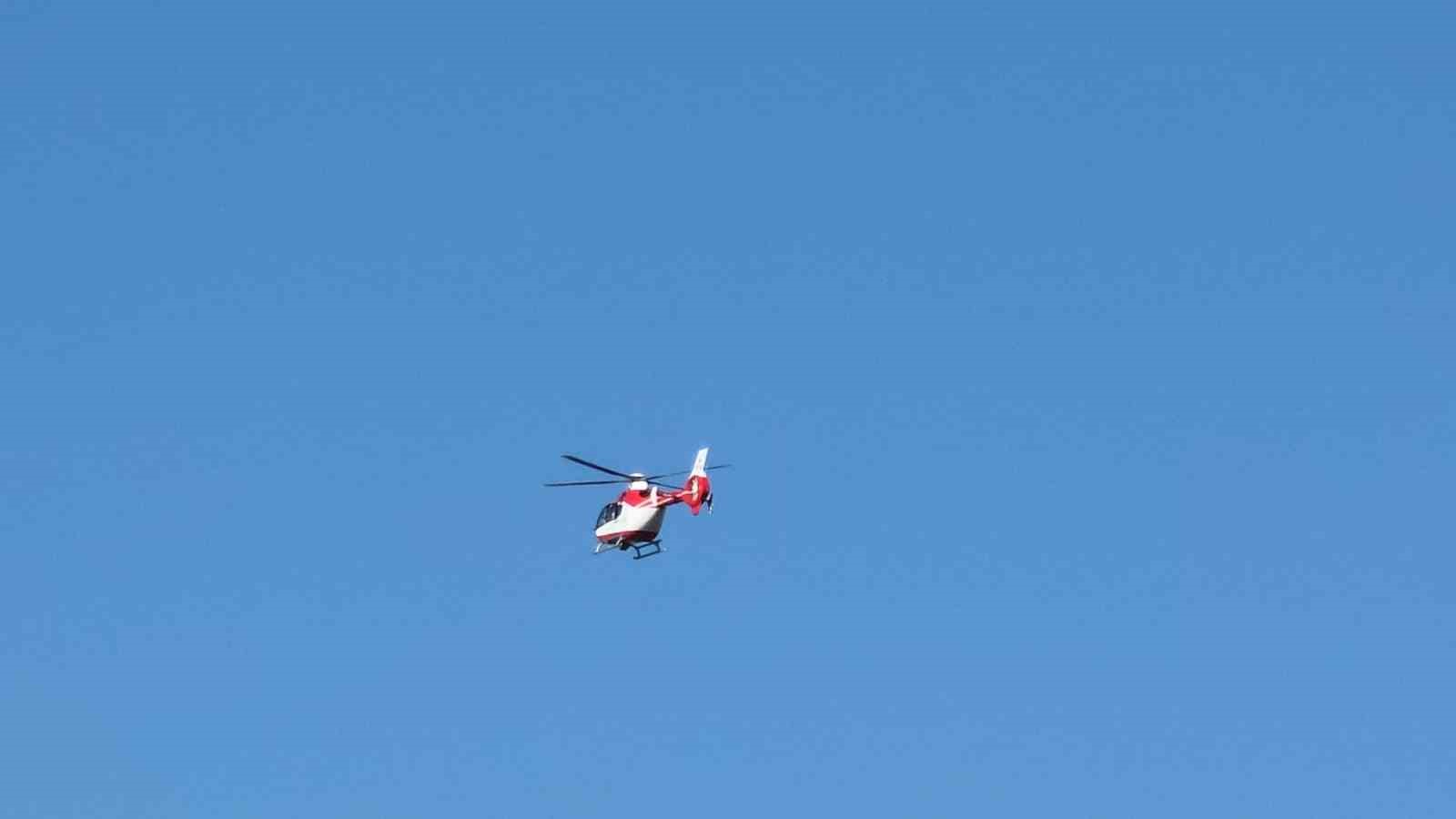 Hakkari’de entübe bebek helikopter ambulansla Van’a sevk edildi